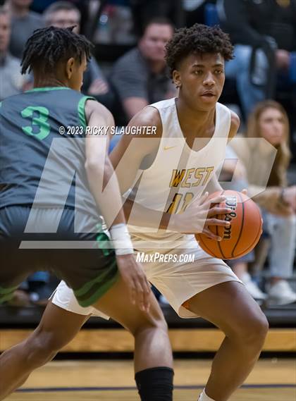 Thumbnail 1 in Cathedral vs. Joliet West (Bank of O'Fallon Shootout) photogallery.