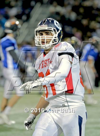 Thumbnail 3 in Ventura County East vs. West All-Star Game photogallery.