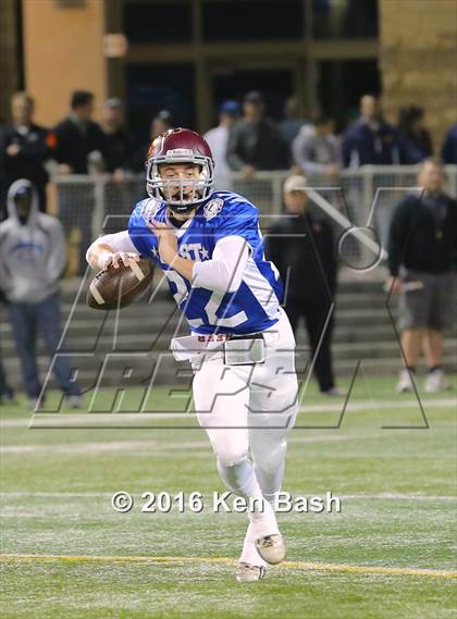 Thumbnail 3 in Ventura County East vs. West All-Star Game photogallery.