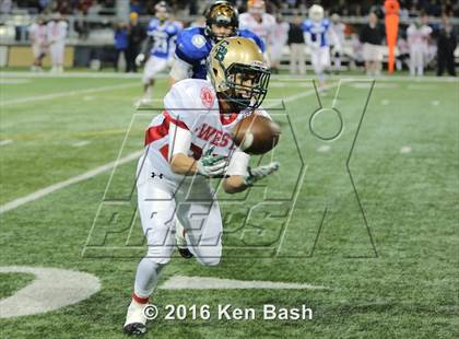 Thumbnail 1 in Ventura County East vs. West All-Star Game photogallery.
