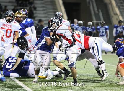 Thumbnail 2 in Ventura County East vs. West All-Star Game photogallery.
