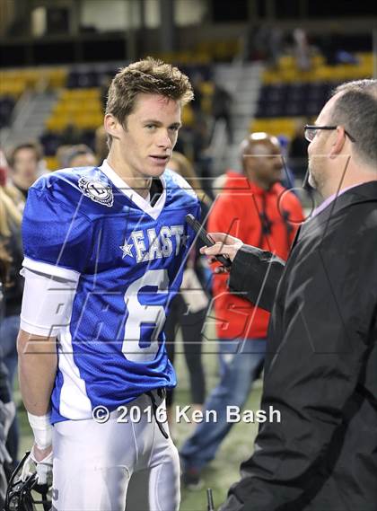 Thumbnail 1 in Ventura County East vs. West All-Star Game photogallery.