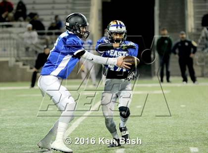 Thumbnail 1 in Ventura County East vs. West All-Star Game photogallery.