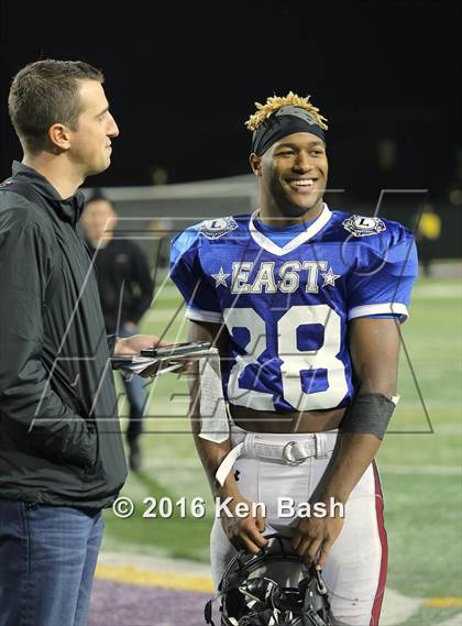Thumbnail 1 in Ventura County East vs. West All-Star Game photogallery.