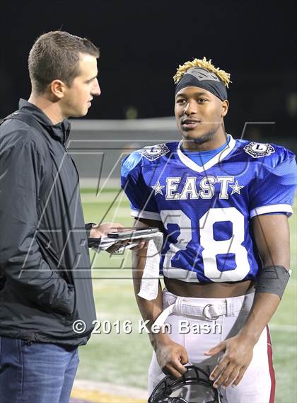 Thumbnail 2 in Ventura County East vs. West All-Star Game photogallery.