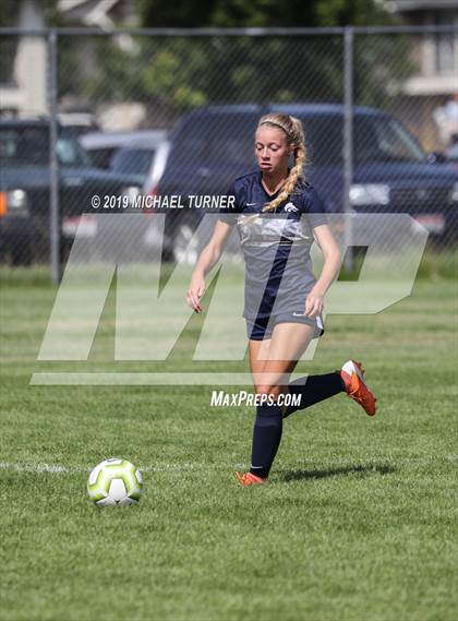 Thumbnail 1 in Sandpoint vs Lake City (Lake City Jamboree) photogallery.