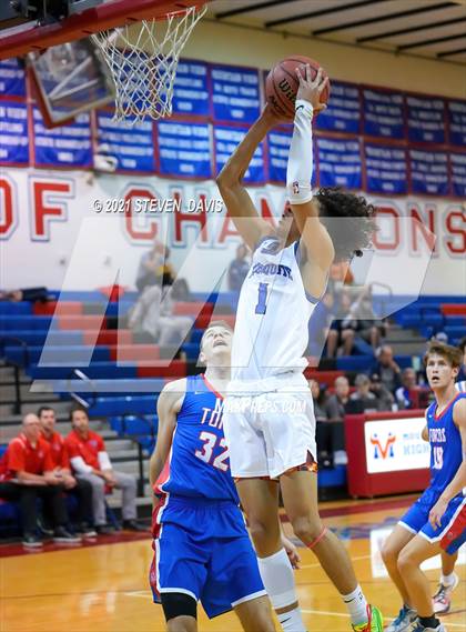 Thumbnail 3 in Mesquite vs. Mountain View photogallery.