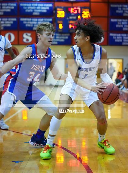 Thumbnail 1 in Mesquite vs. Mountain View photogallery.