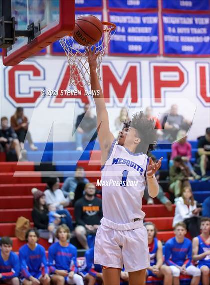 Thumbnail 2 in Mesquite vs. Mountain View photogallery.