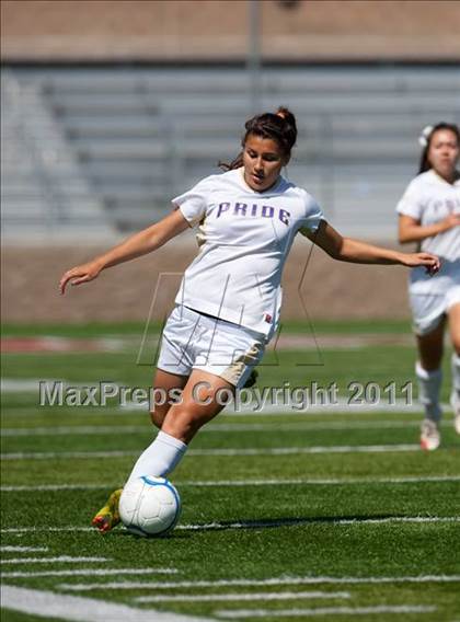 Thumbnail 2 in Bradshaw Christian vs. Mariposa (CIF SJS D6 Final) photogallery.