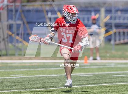 Thumbnail 2 in Regis Jesuit photogallery.