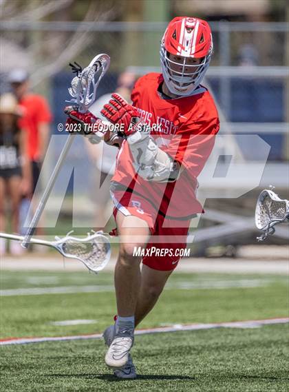 Thumbnail 1 in Regis Jesuit photogallery.