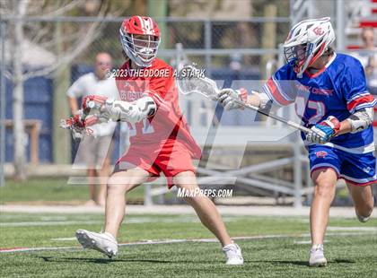 Thumbnail 3 in Regis Jesuit photogallery.