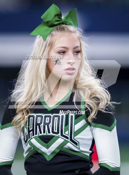 Thumbnail 2 in Carroll vs. DeSoto (UIL 6A DI Area Playoff) photogallery.