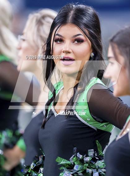Thumbnail 3 in Carroll vs. DeSoto (UIL 6A DI Area Playoff) photogallery.