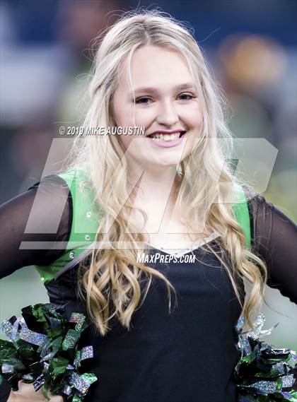 Thumbnail 2 in Carroll vs. DeSoto (UIL 6A DI Area Playoff) photogallery.