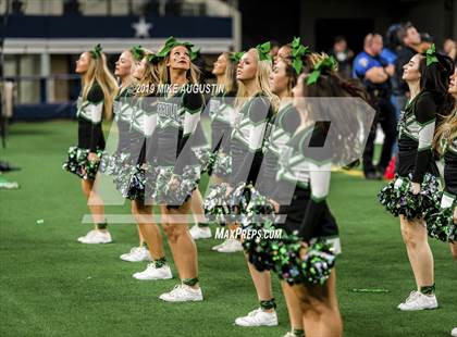Thumbnail 2 in Carroll vs. DeSoto (UIL 6A DI Area Playoff) photogallery.