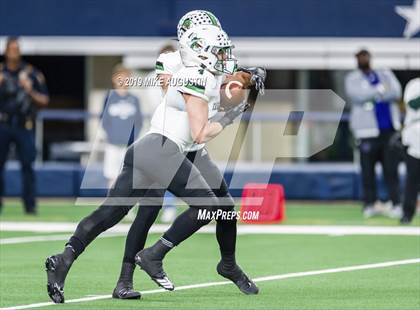 Thumbnail 3 in Carroll vs. DeSoto (UIL 6A DI Area Playoff) photogallery.
