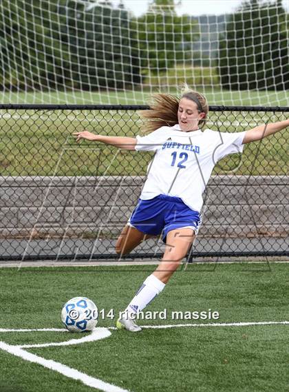Thumbnail 2 in East Windsor @ Suffield photogallery.
