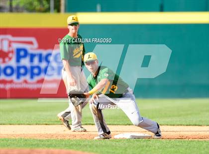 Thumbnail 2 in Lakeland vs. Queensbury (NYSPHSAA Class A Final) photogallery.