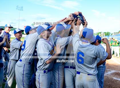 Thumbnail 2 in Lakeland vs. Queensbury (NYSPHSAA Class A Final) photogallery.