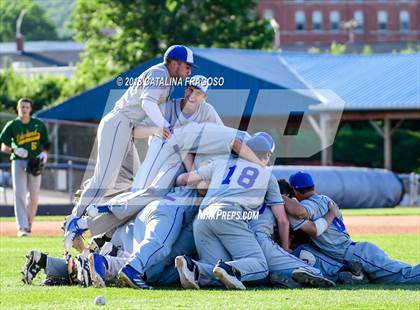 Thumbnail 3 in Lakeland vs. Queensbury (NYSPHSAA Class A Final) photogallery.
