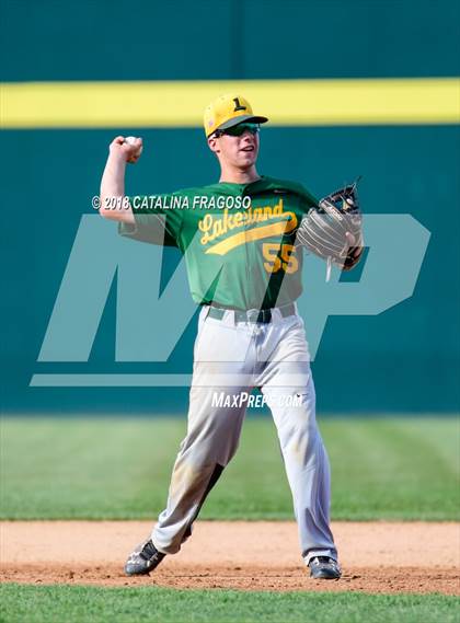 Thumbnail 2 in Lakeland vs. Queensbury (NYSPHSAA Class A Final) photogallery.