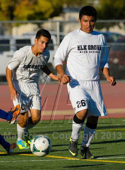 Thumbnail 1 in Davis @ Elk Grove photogallery.