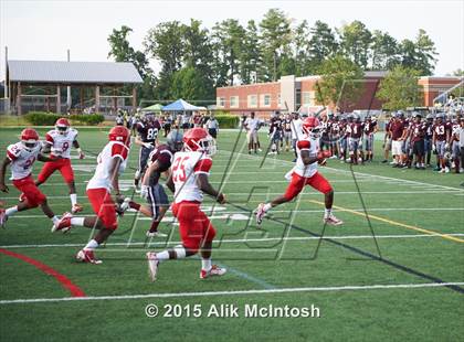 Thumbnail 2 in Wakefield vs Seventy First (HighSchoolOT.com Jamboree) photogallery.
