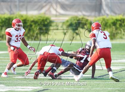 Thumbnail 2 in Wakefield vs Seventy First (HighSchoolOT.com Jamboree) photogallery.
