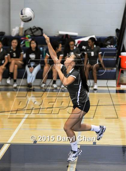 Thumbnail 3 in Alhambra @ Flintridge Prep photogallery.