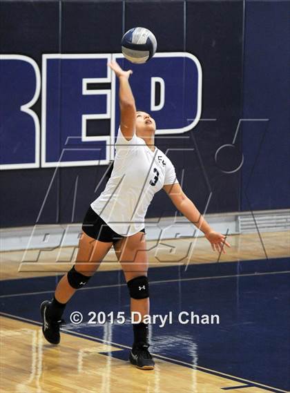 Thumbnail 3 in Alhambra @ Flintridge Prep photogallery.