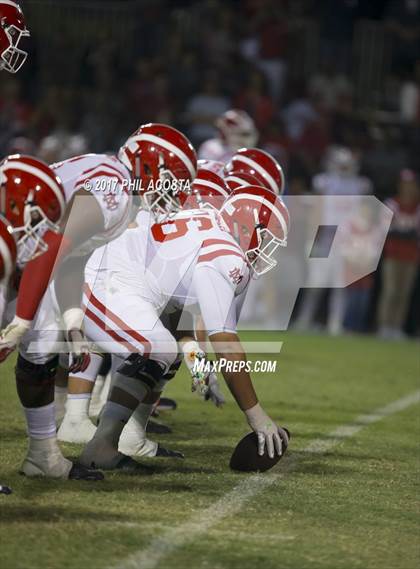 Thumbnail 3 in Bishop Amat vs Mater Dei photogallery.