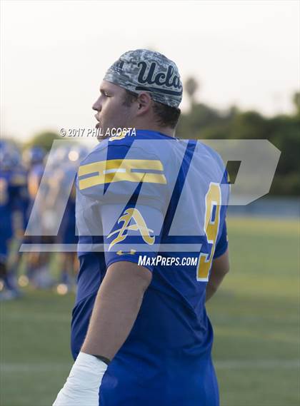 Thumbnail 1 in Bishop Amat vs Mater Dei photogallery.