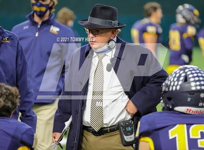 Thumbnail 2 in Highland Park vs. Ryan (UIL Class 5A D1 Quarterfinals) photogallery.