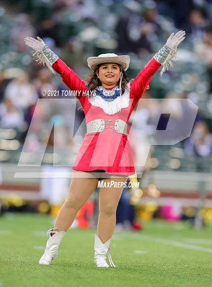 Thumbnail 1 in Highland Park vs. Ryan (UIL Class 5A D1 Quarterfinals) photogallery.
