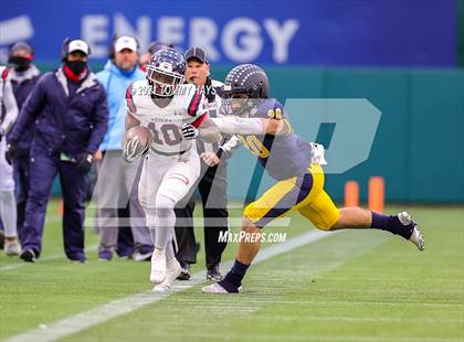 Thumbnail 1 in Highland Park vs. Ryan (UIL Class 5A D1 Quarterfinals) photogallery.