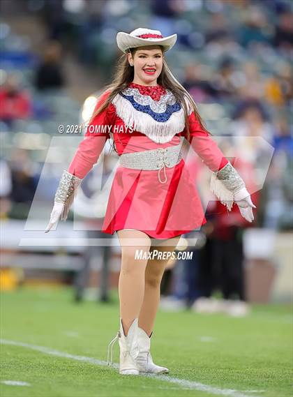 Thumbnail 2 in Highland Park vs. Ryan (UIL Class 5A D1 Quarterfinals) photogallery.