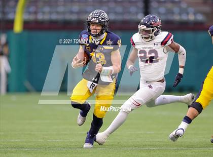 Thumbnail 2 in Highland Park vs. Ryan (UIL Class 5A D1 Quarterfinals) photogallery.