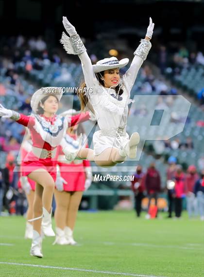 Thumbnail 2 in Highland Park vs. Ryan (UIL Class 5A D1 Quarterfinals) photogallery.