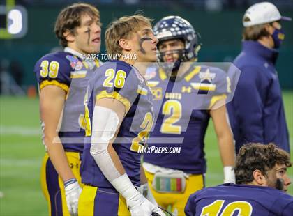 Thumbnail 2 in Highland Park vs. Ryan (UIL Class 5A D1 Quarterfinals) photogallery.