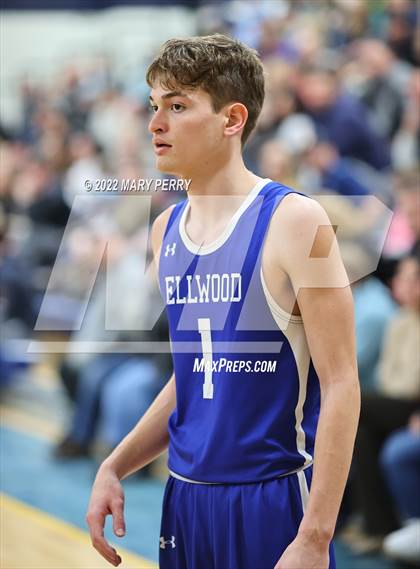 Thumbnail 2 in Lincoln @ Shenango photogallery.