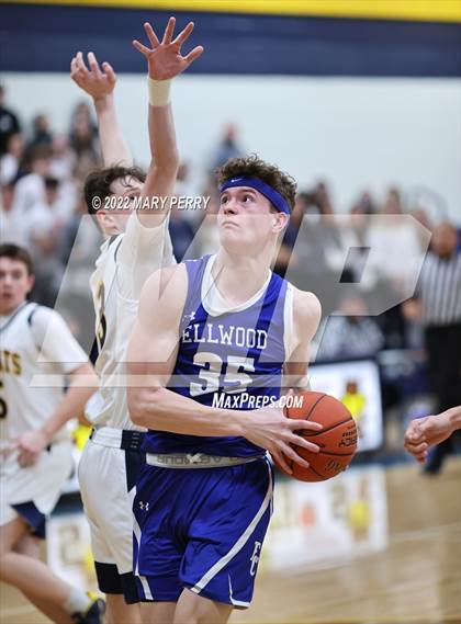 Thumbnail 3 in Lincoln @ Shenango photogallery.
