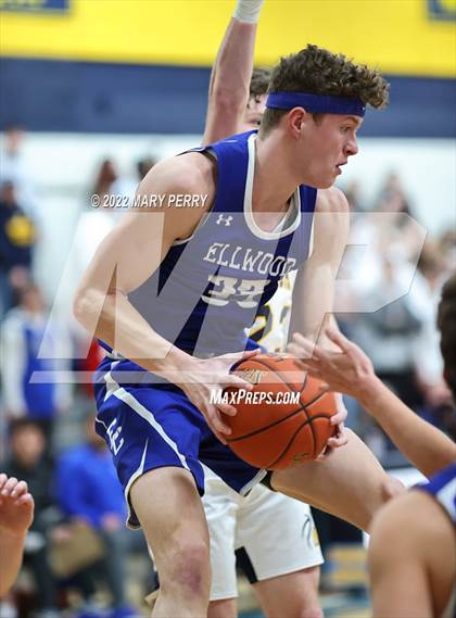 Thumbnail 2 in Lincoln @ Shenango photogallery.