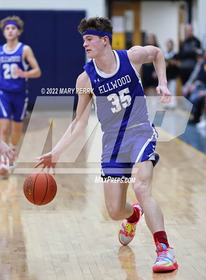 Thumbnail 3 in Lincoln @ Shenango photogallery.