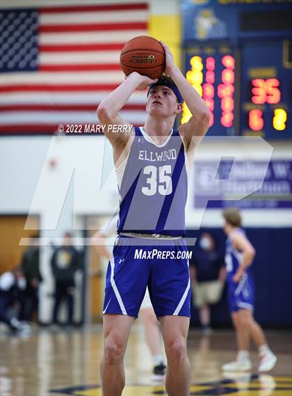 Thumbnail 3 in Lincoln @ Shenango photogallery.
