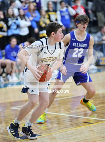 Thumbnail 2 in Lincoln @ Shenango photogallery.