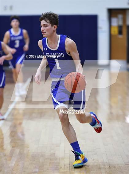 Thumbnail 3 in Lincoln @ Shenango photogallery.