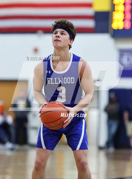 Thumbnail 3 in Lincoln @ Shenango photogallery.