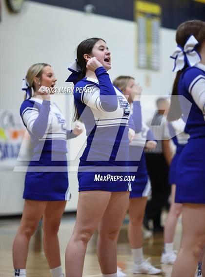 Thumbnail 2 in Lincoln @ Shenango photogallery.